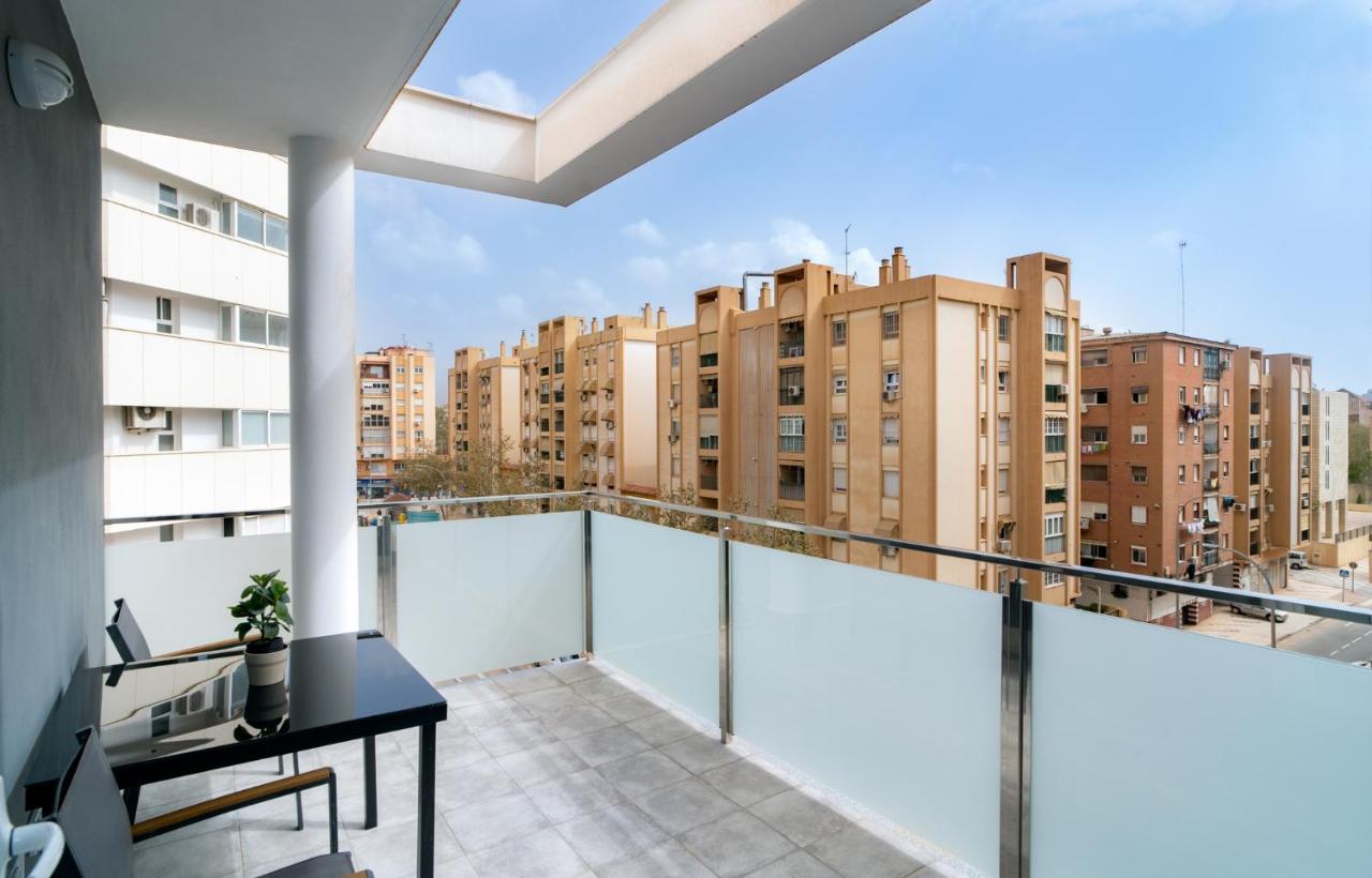 Aac Malaga - Apartamento Con Terraza, Muy Amplio, Totalmente Equipado, Cerca Del Centro Y Nuevo! Exteriör bild