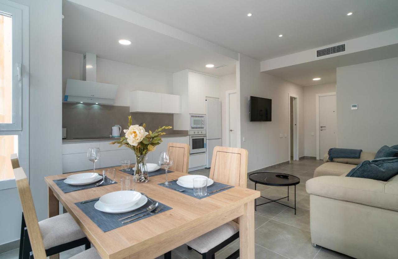 Aac Malaga - Apartamento Con Terraza, Muy Amplio, Totalmente Equipado, Cerca Del Centro Y Nuevo! Exteriör bild