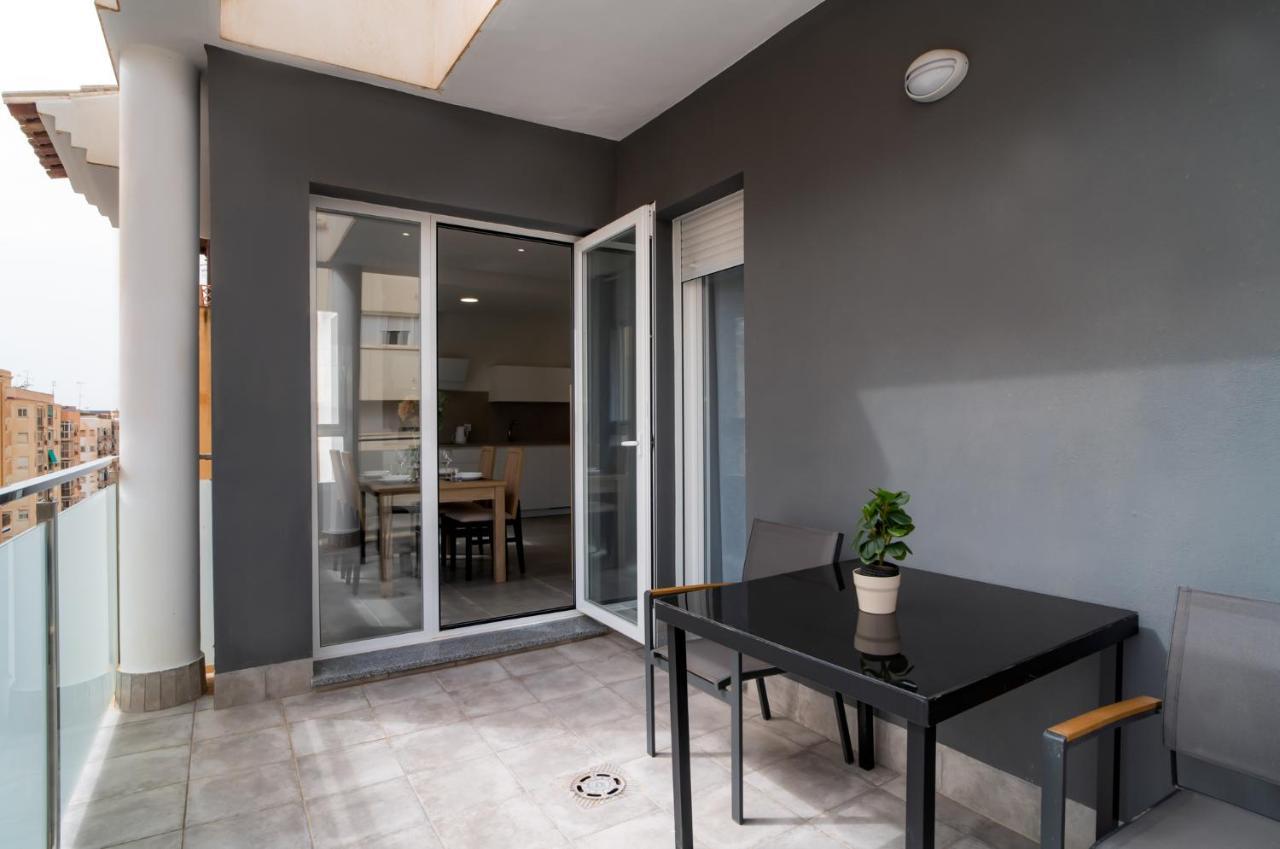 Aac Malaga - Apartamento Con Terraza, Muy Amplio, Totalmente Equipado, Cerca Del Centro Y Nuevo! Exteriör bild